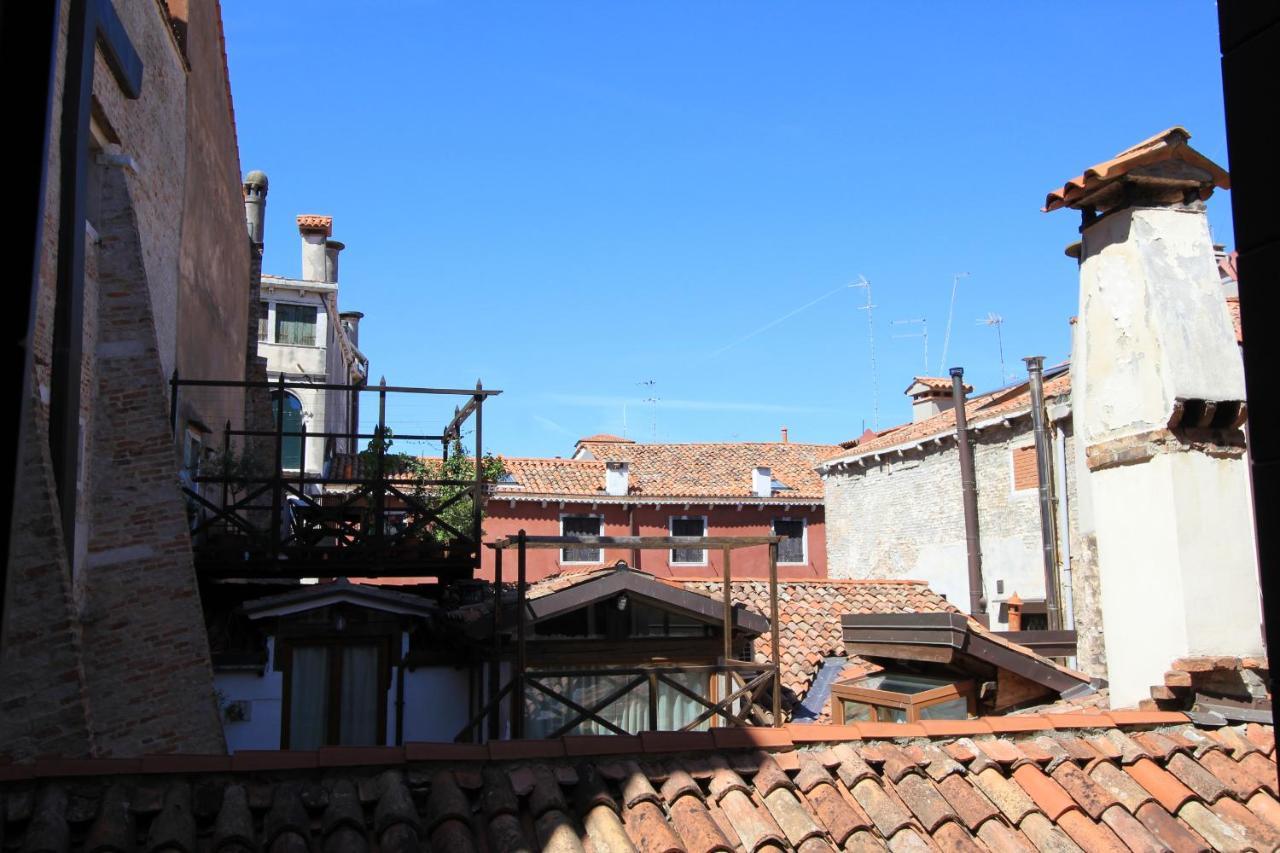 Rialto Apartamento *